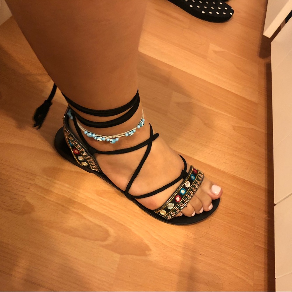 Steve Madden tie up sandals